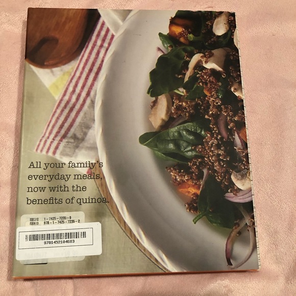 Lot of 2 Cookbooks - Picture 9 of 9